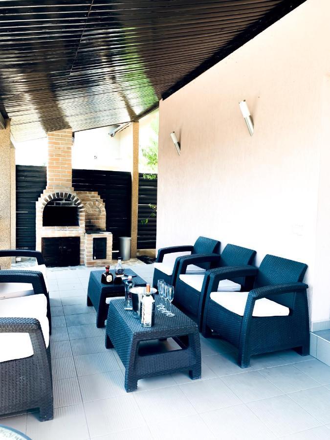 Luxury 3 Bedroom Pool Villa Gulia Exterior foto